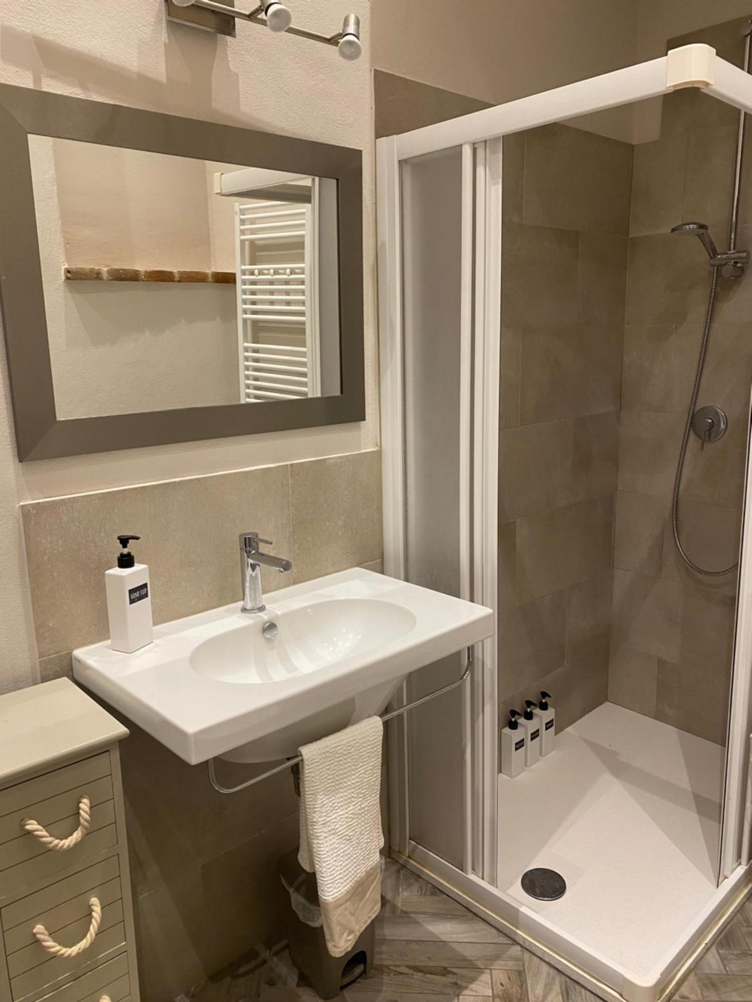 Loft Vicolo Di Vallepiatta 2 Min Piazza Del Campo Con Parcheggio Сієна Екстер'єр фото
